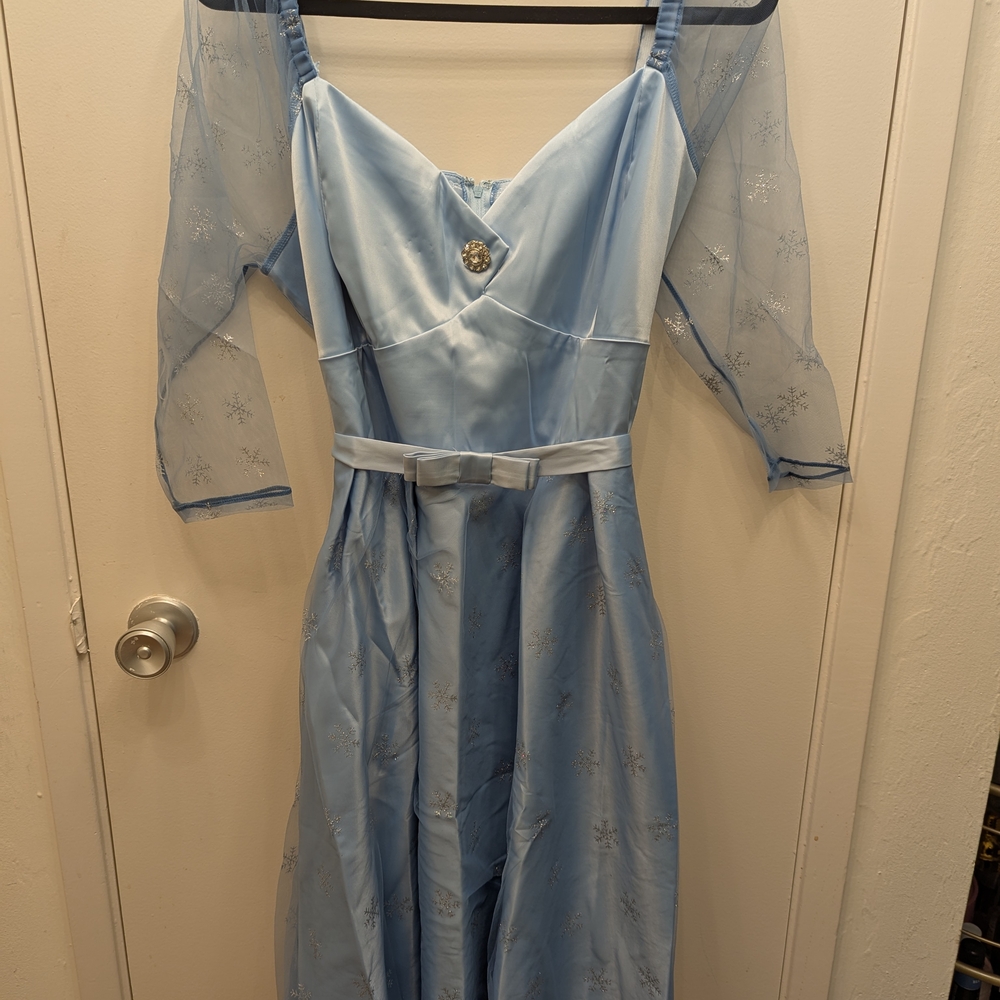 Elegant Blue Women's Dress